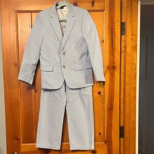 Vineyard Vines Seersucker suit sz 8